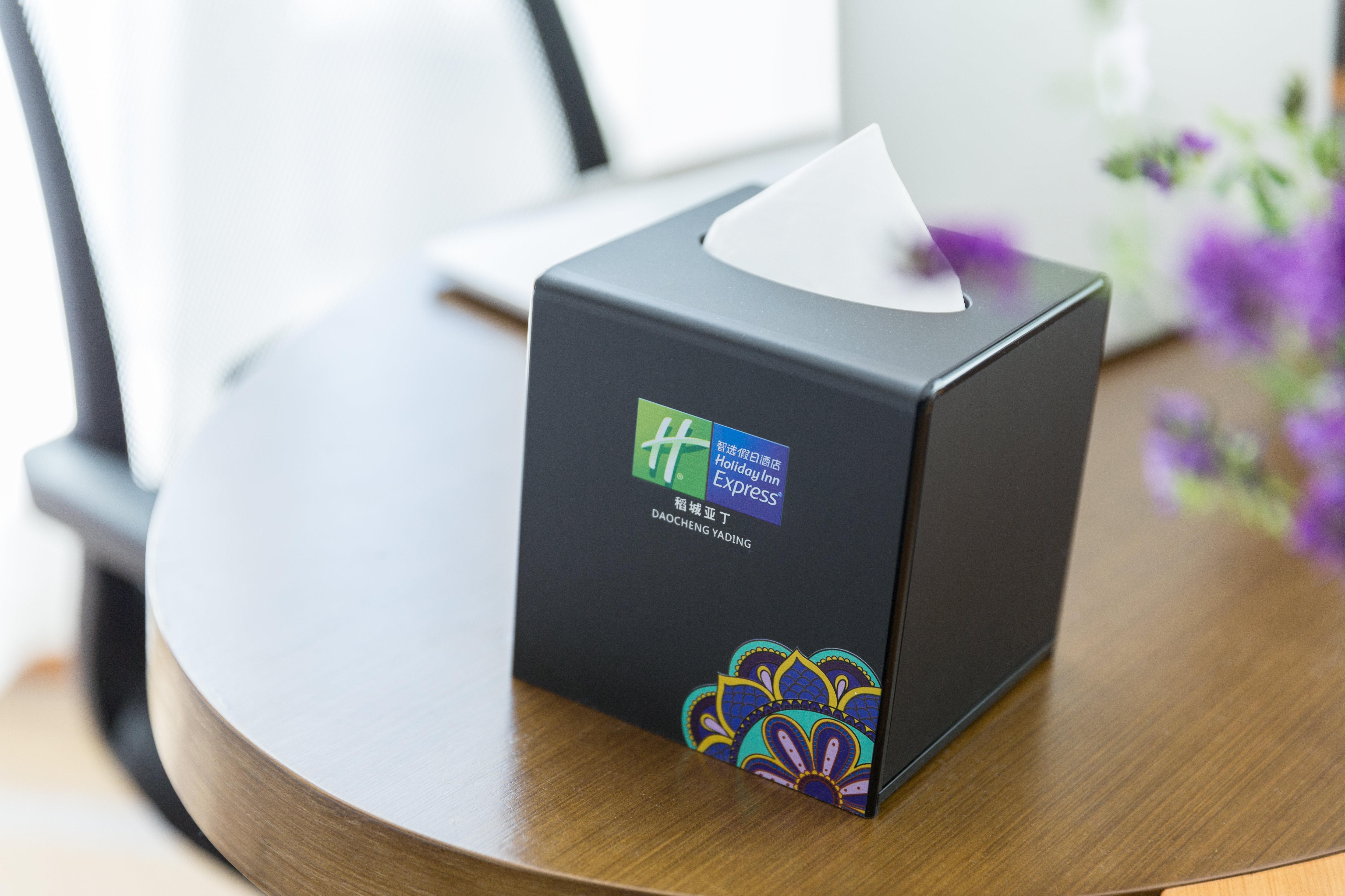 Holiday Inn Express Daocheng Yading, An Ihg Hotel Ngoại thất bức ảnh