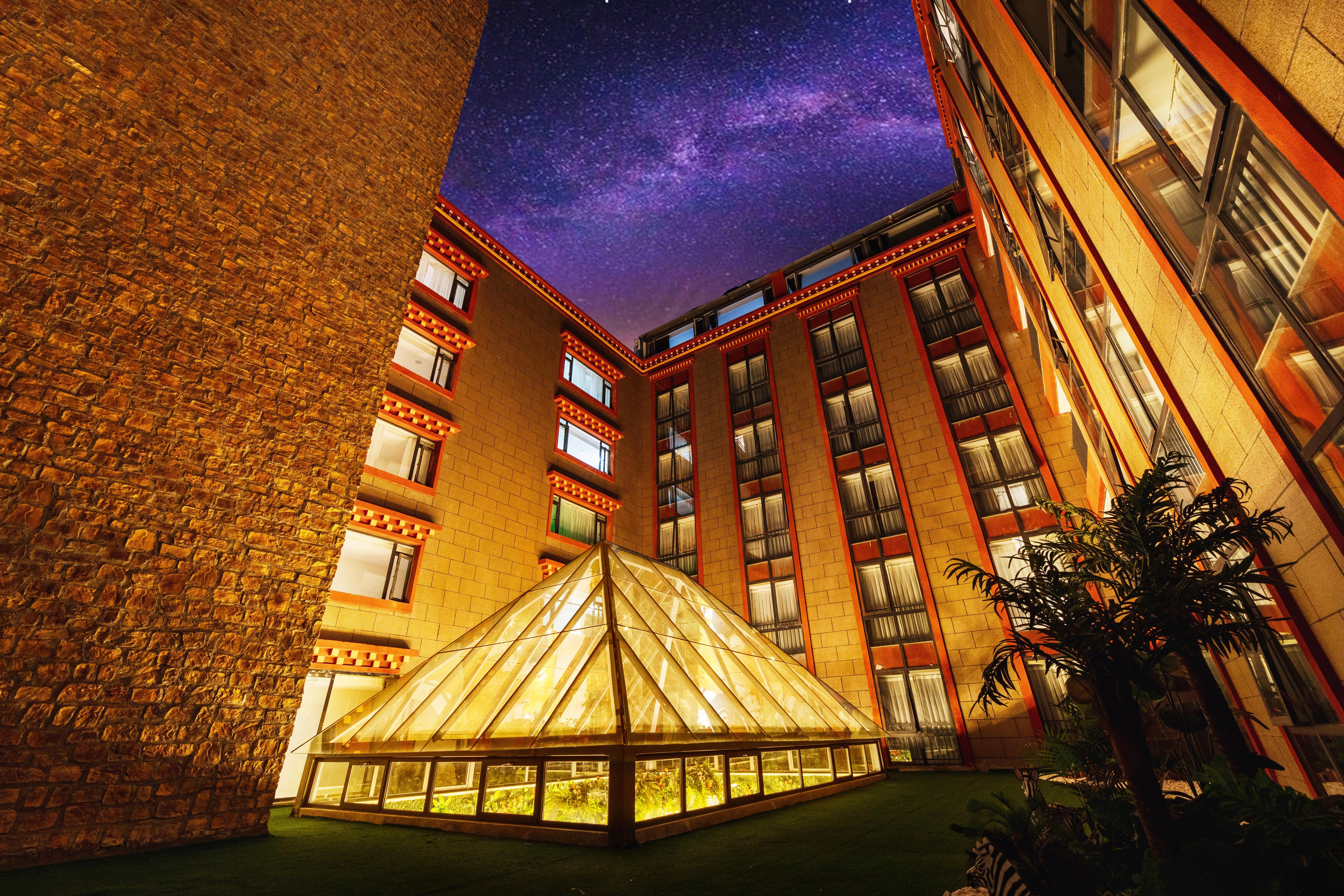 Holiday Inn Express Daocheng Yading, An Ihg Hotel Ngoại thất bức ảnh